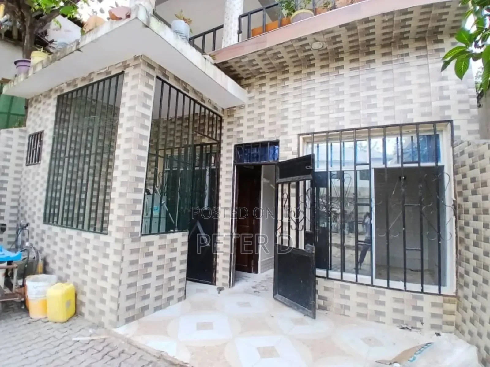 1bdrm Apartment in Kimara for rent
