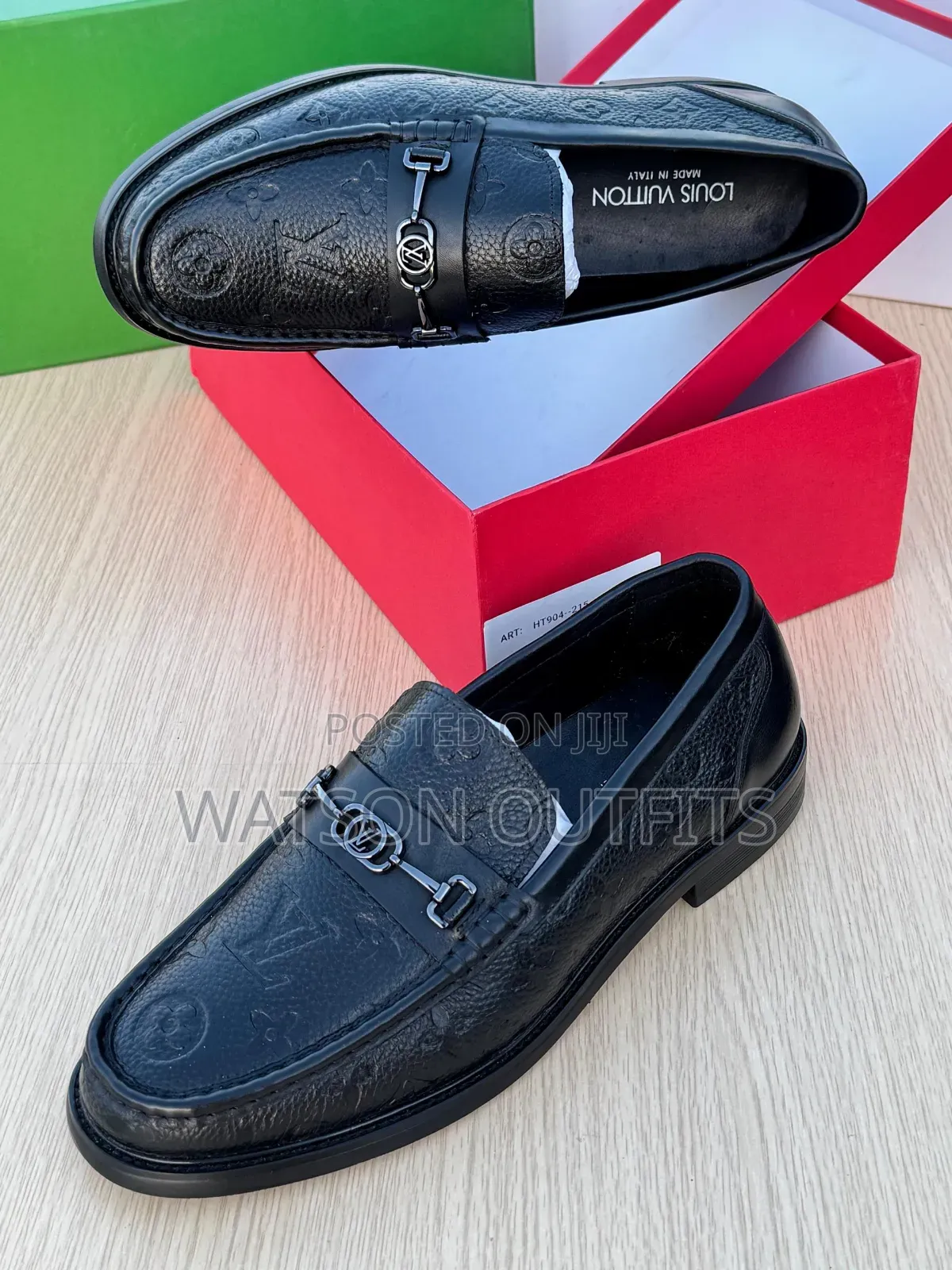 Viatu Classy Na Official Vya Ngozi or Lv Fashion Shoes