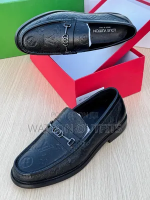 Viatu Classy Na Official Vya Ngozi or Lv Fashion Shoes