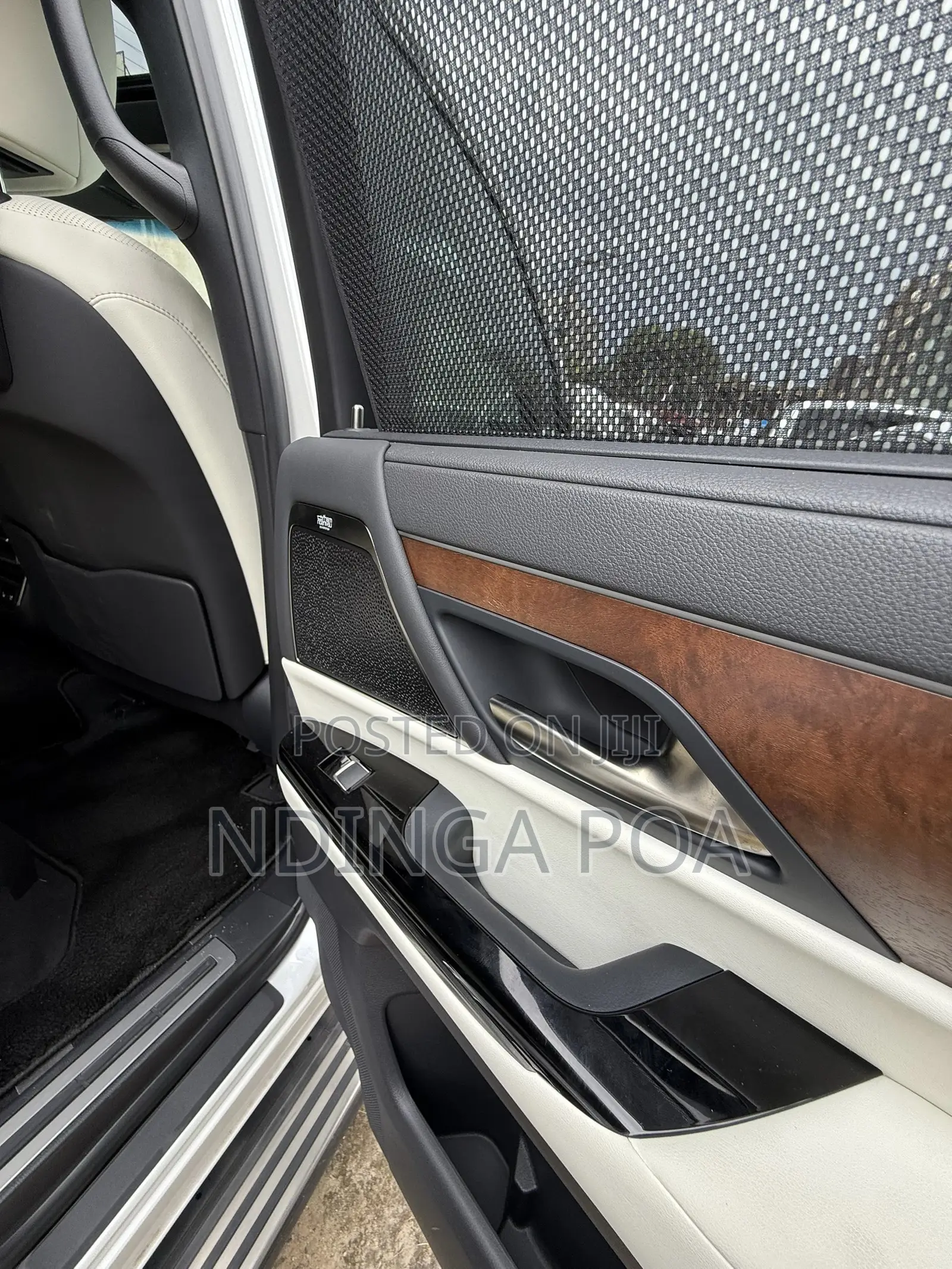Lexus LX 2022 White