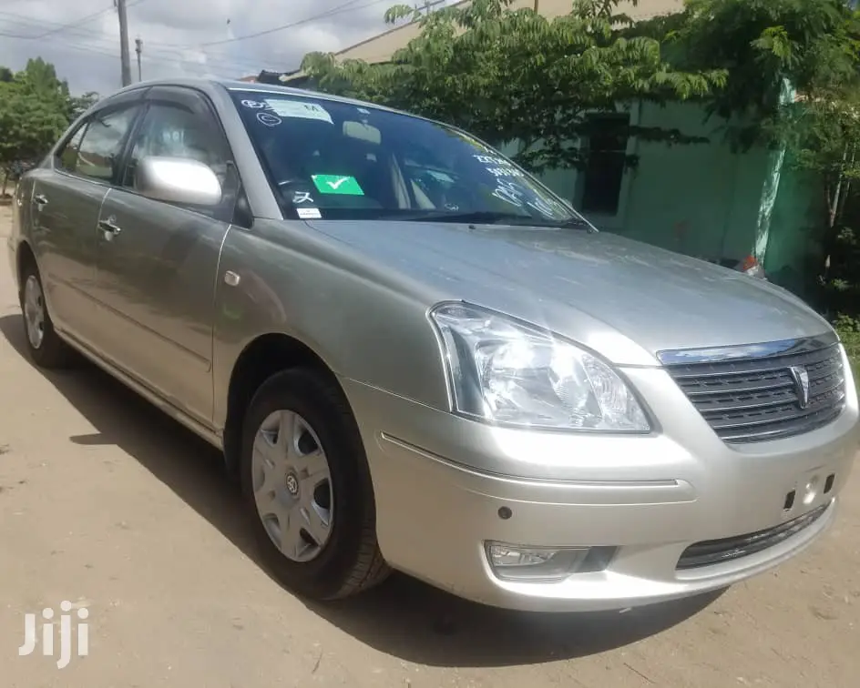 Toyota Premio 2002 Silver