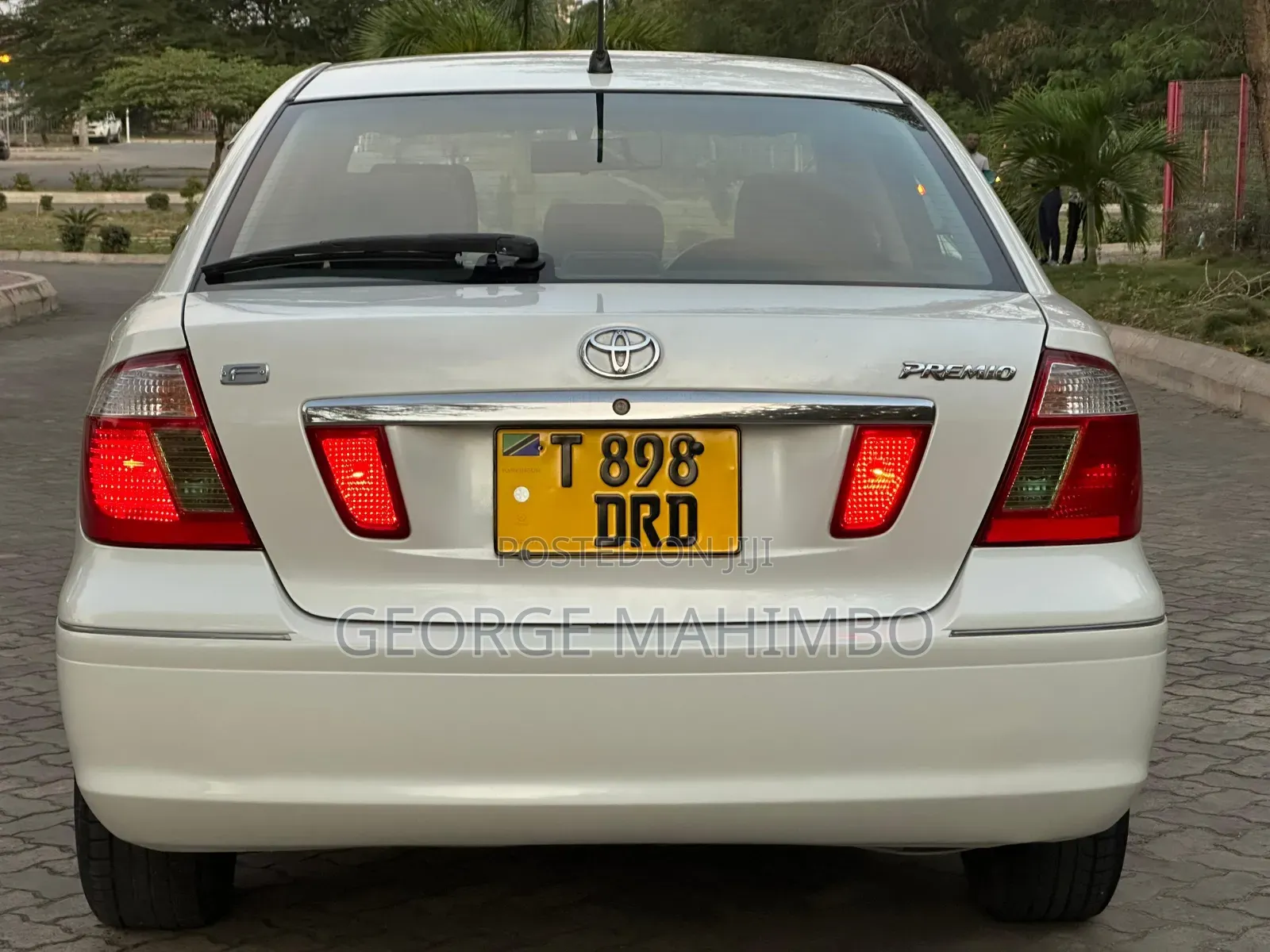 Toyota Premio 2005 White