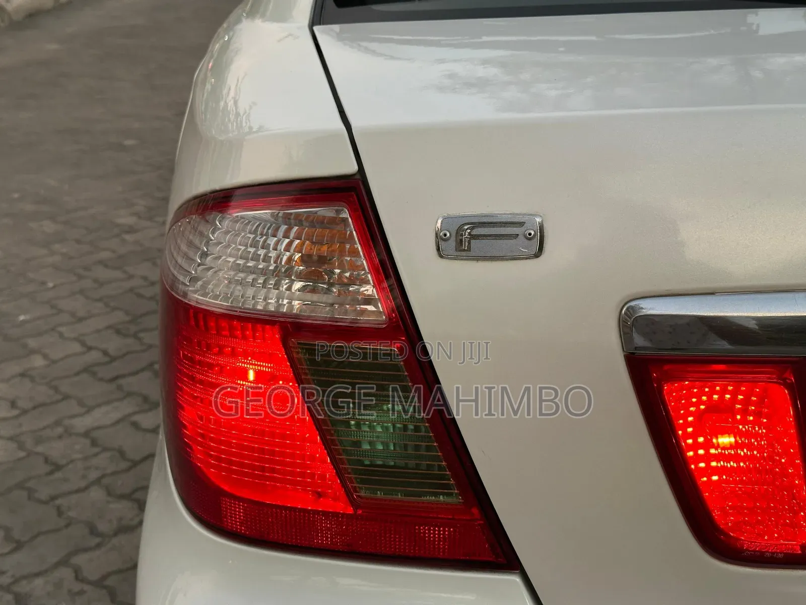 Toyota Premio 2005 White