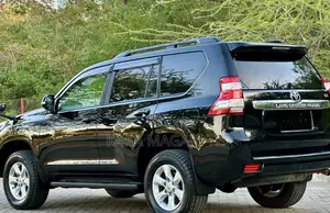 Toyota Land Cruiser Prado 2012 Black