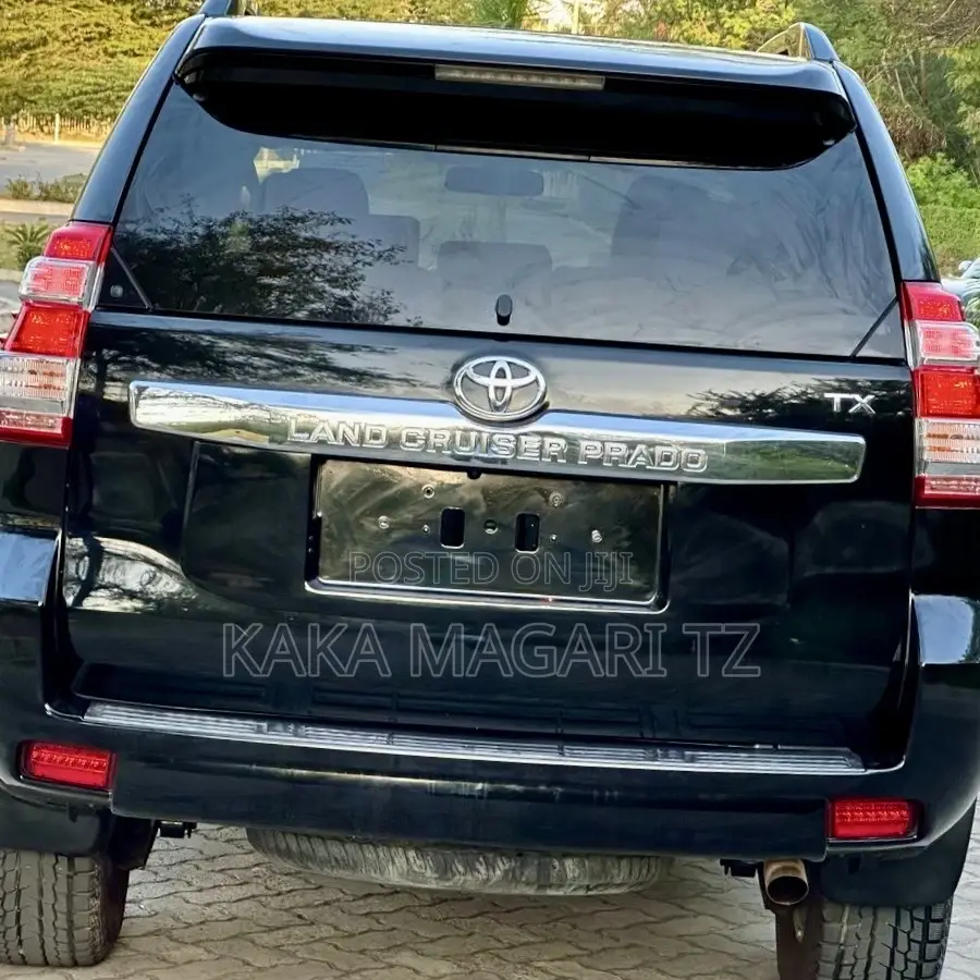 Toyota Land Cruiser Prado 2012 Black