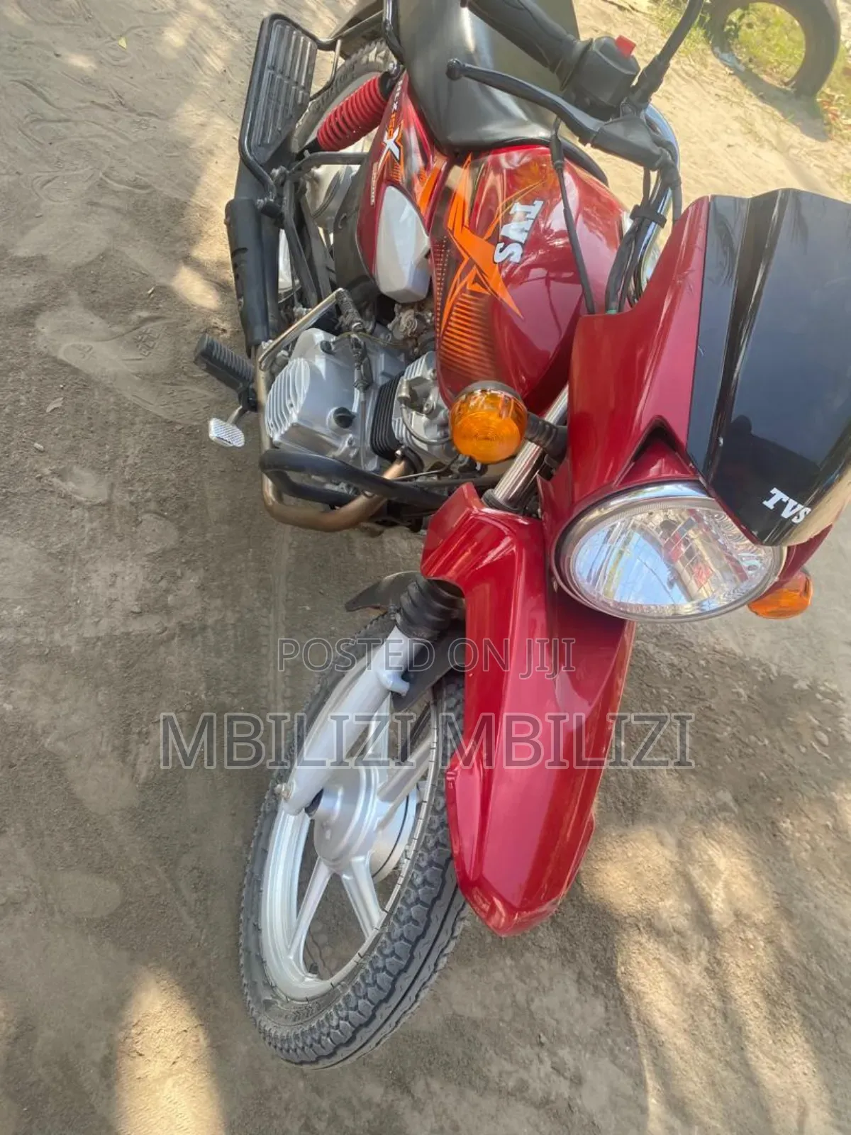 TVS HLX Plus ES 2025 Red