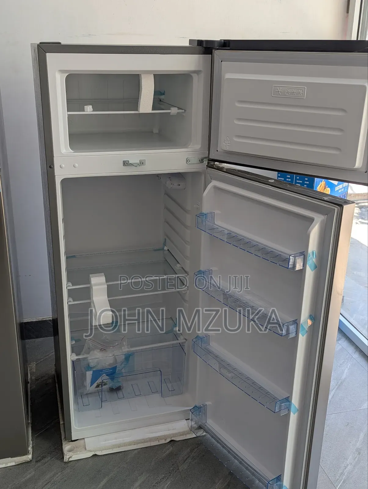 Fridge Kubwa Kwa Ajirii Ya Familia