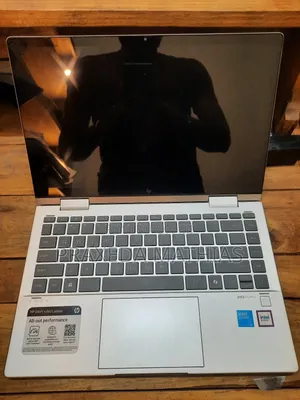 Laptop HP Envy X360 8GB Intel Core Ultra 5 SSD 512GB