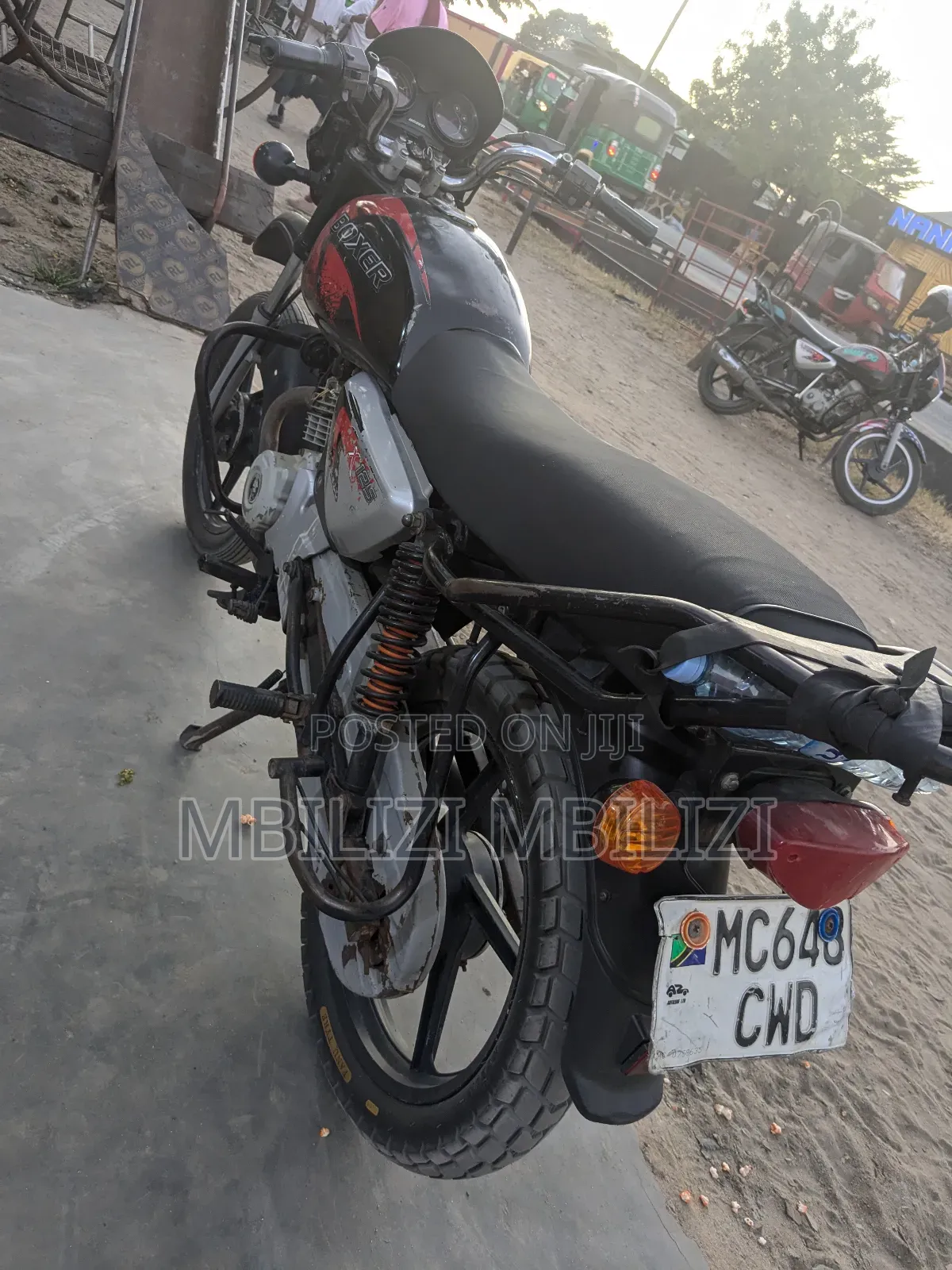 Bajaj Boxer X125 2024 Black