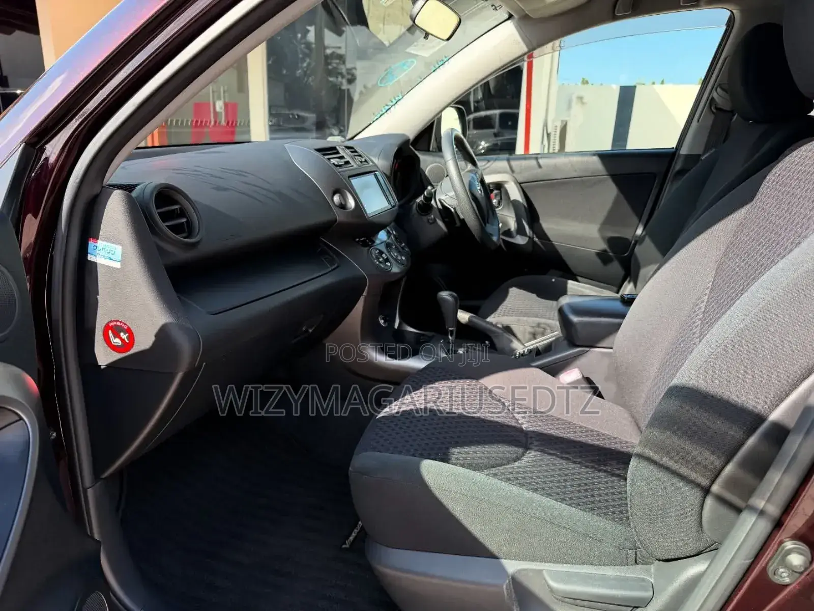 Toyota Vanguard 2010 Burgundy