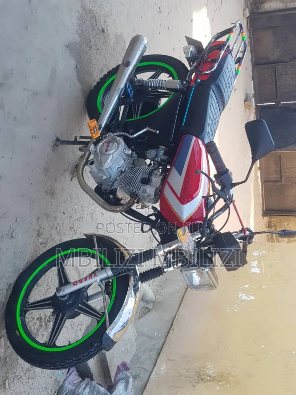 Motorcycle 2020 Gold