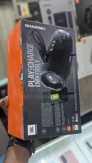 JBL Charge6