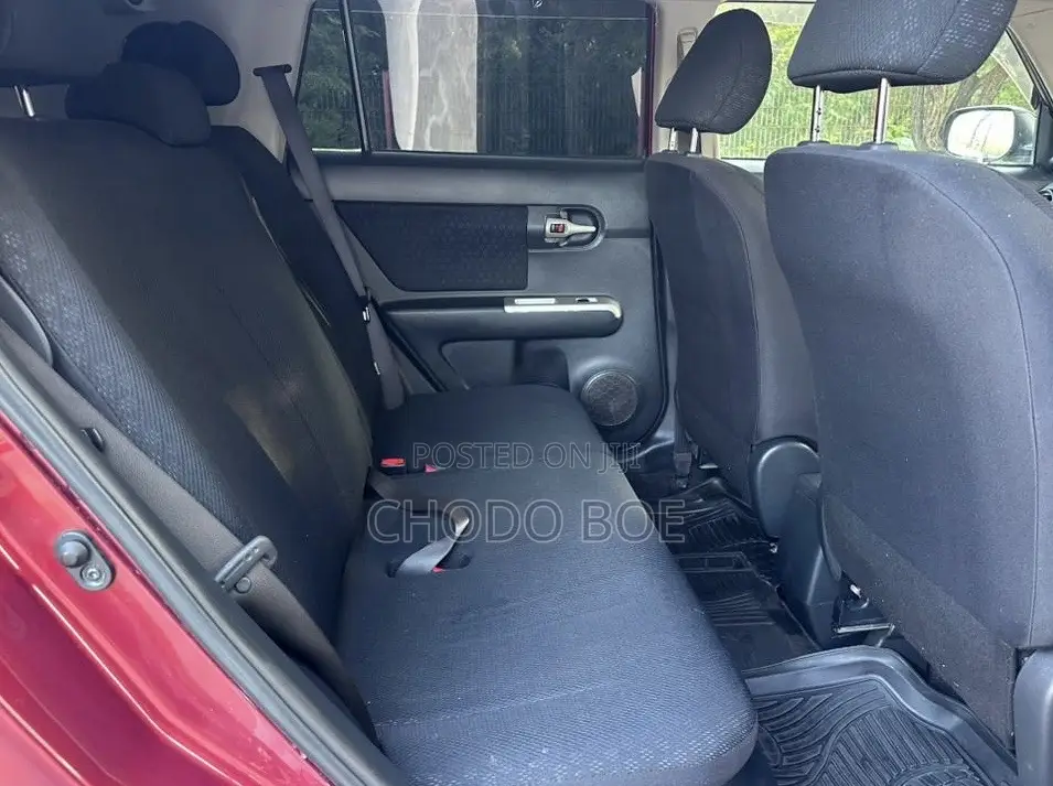 Toyota Corolla Rumion 2008 Red