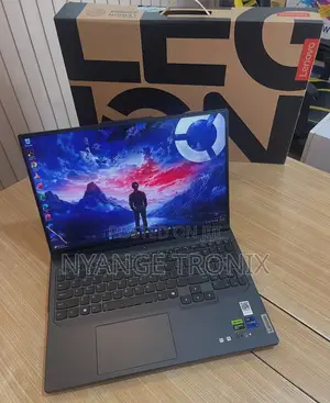 New Laptop Lenovo Legion 5 32GB Intel Core Ultra 9 SSD 1T