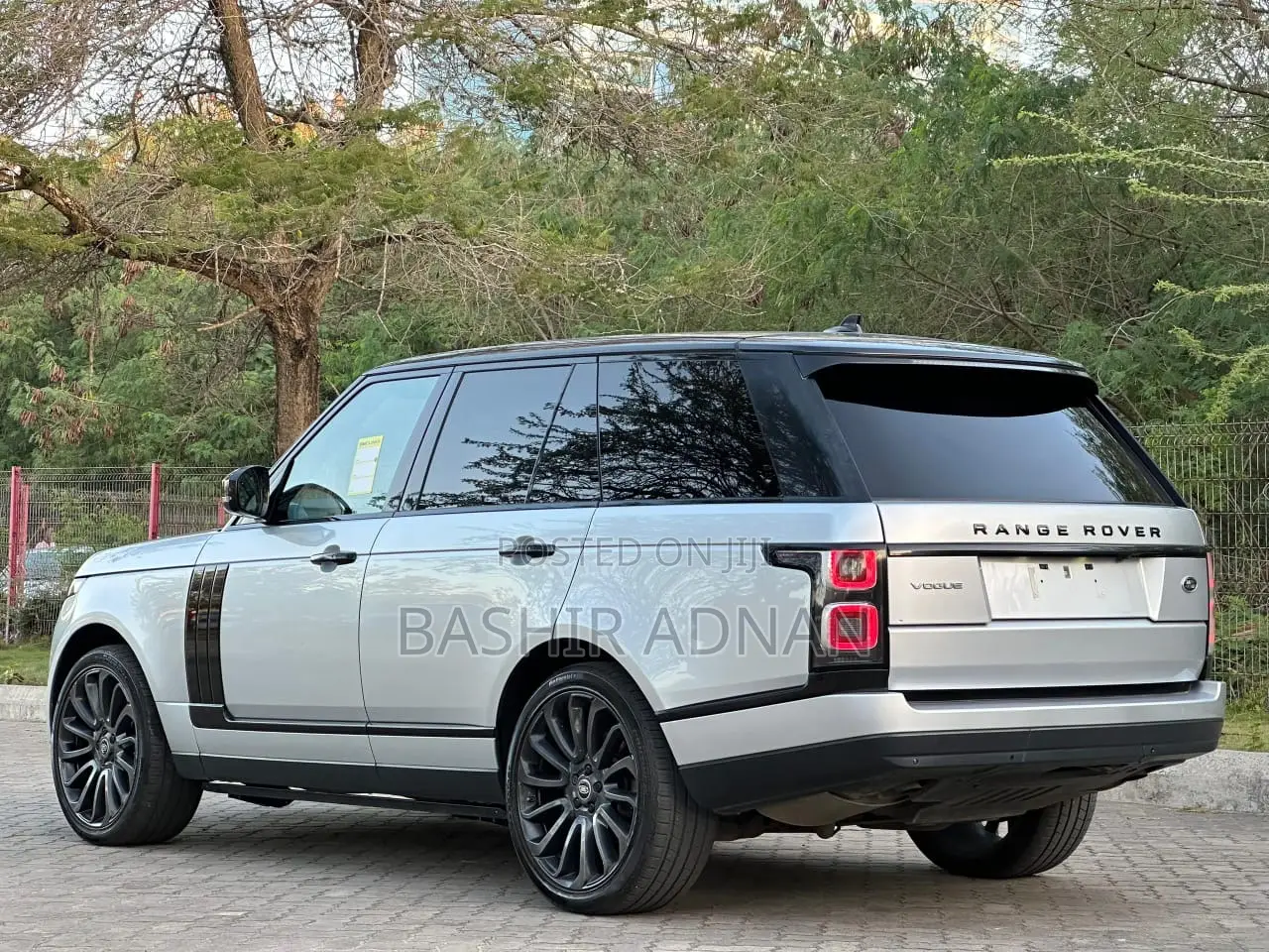 Land Rover Range Rover Vogue 2015 Silver