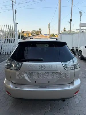 Toyota Harrier 2.4 2004 Gold