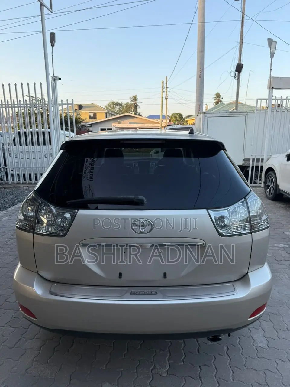 Toyota Harrier 2.4 2004 Gold