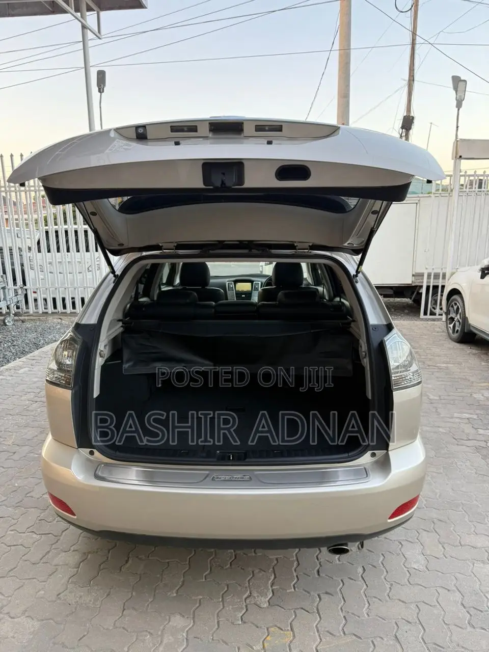 Toyota Harrier 2.4 2004 Gold