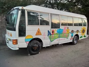 Nissan Civilian 2002 White