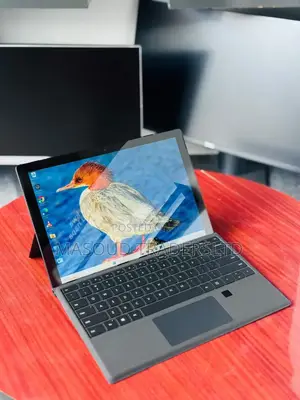 New Laptop Microsoft Surface Pro 7 16GB Intel Core I7 SSD 256GB