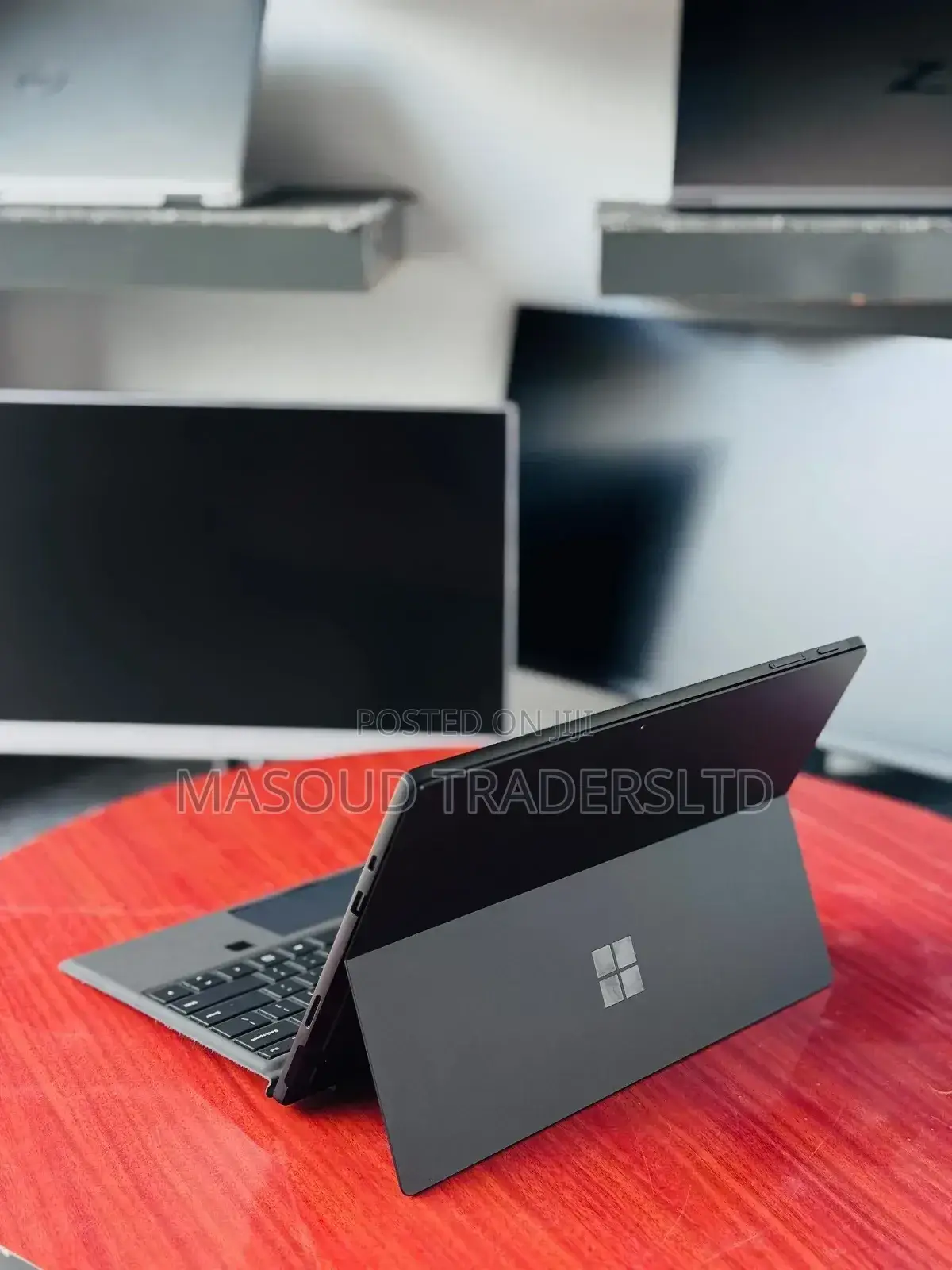 New Laptop Microsoft Surface Pro 7 16GB Intel Core I7 SSD 256GB