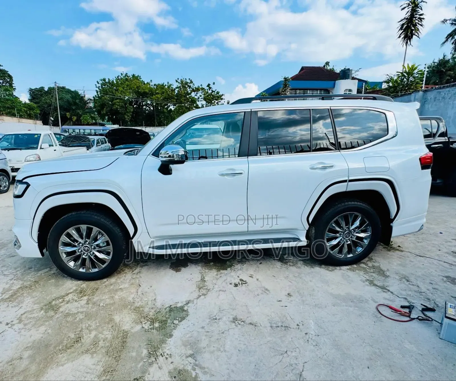 Toyota Land Cruiser 2024 Pearl