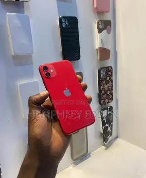 Apple iPhone 11 64 GB Red