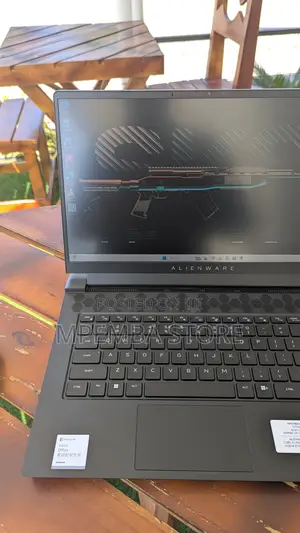 New Laptop Dell Alienware M15 R7 16GB Intel Core i7 SSD 512GB