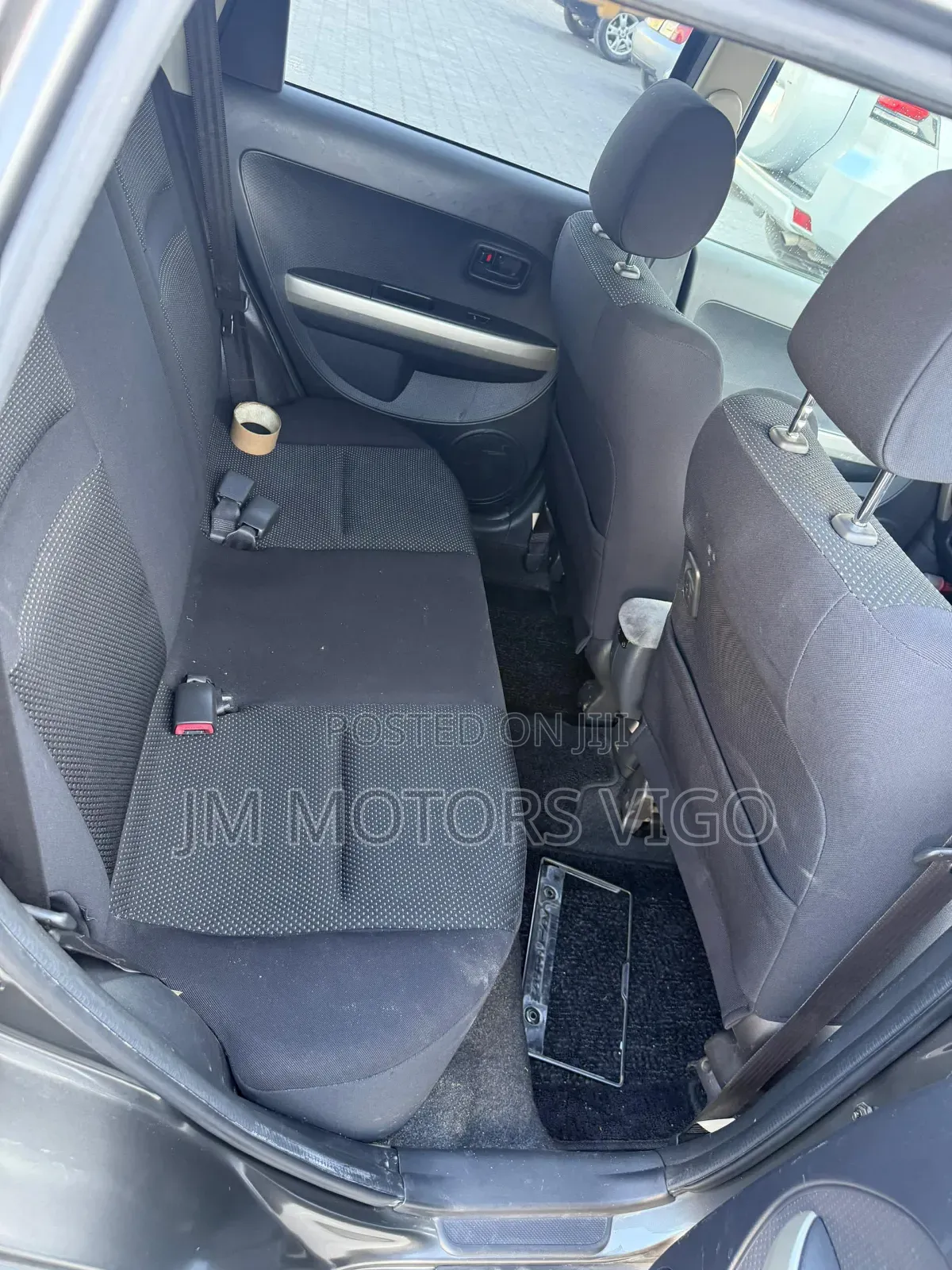 Toyota IST 2005 Gray
