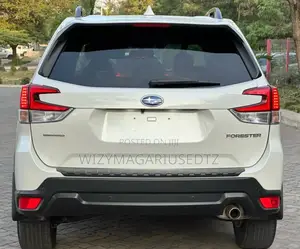 Subaru Forester 2019 Off white