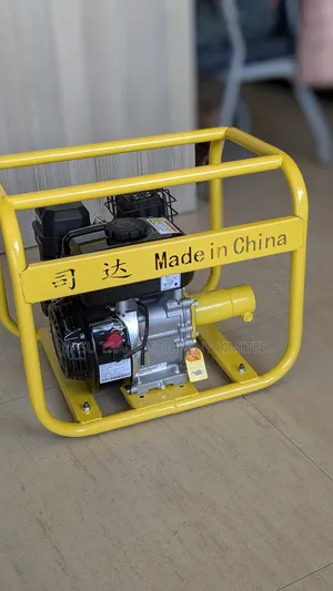 Petrol Concrete Vibrator