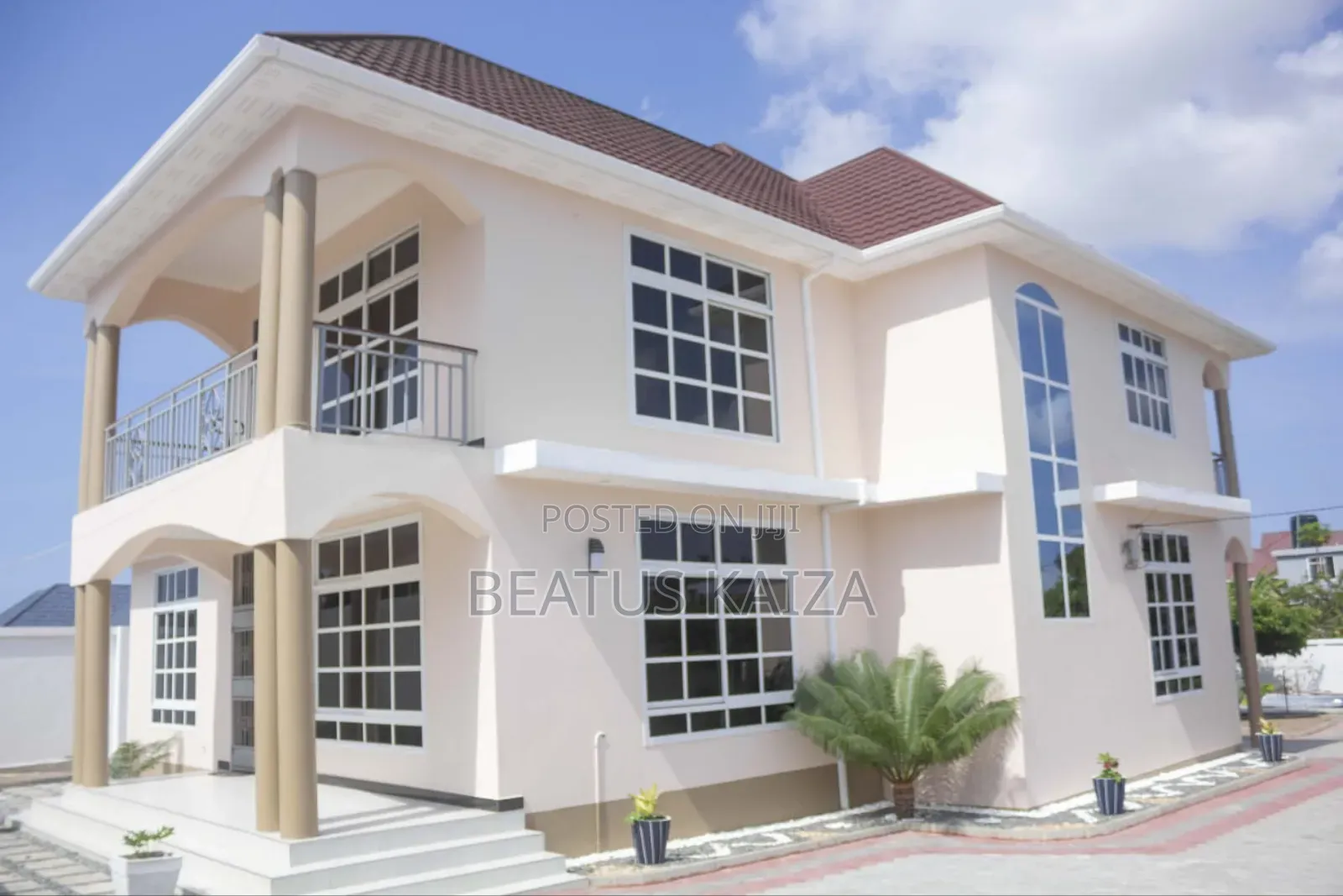 5bdrm Block of Flats in Kigamboni Kibada for rent