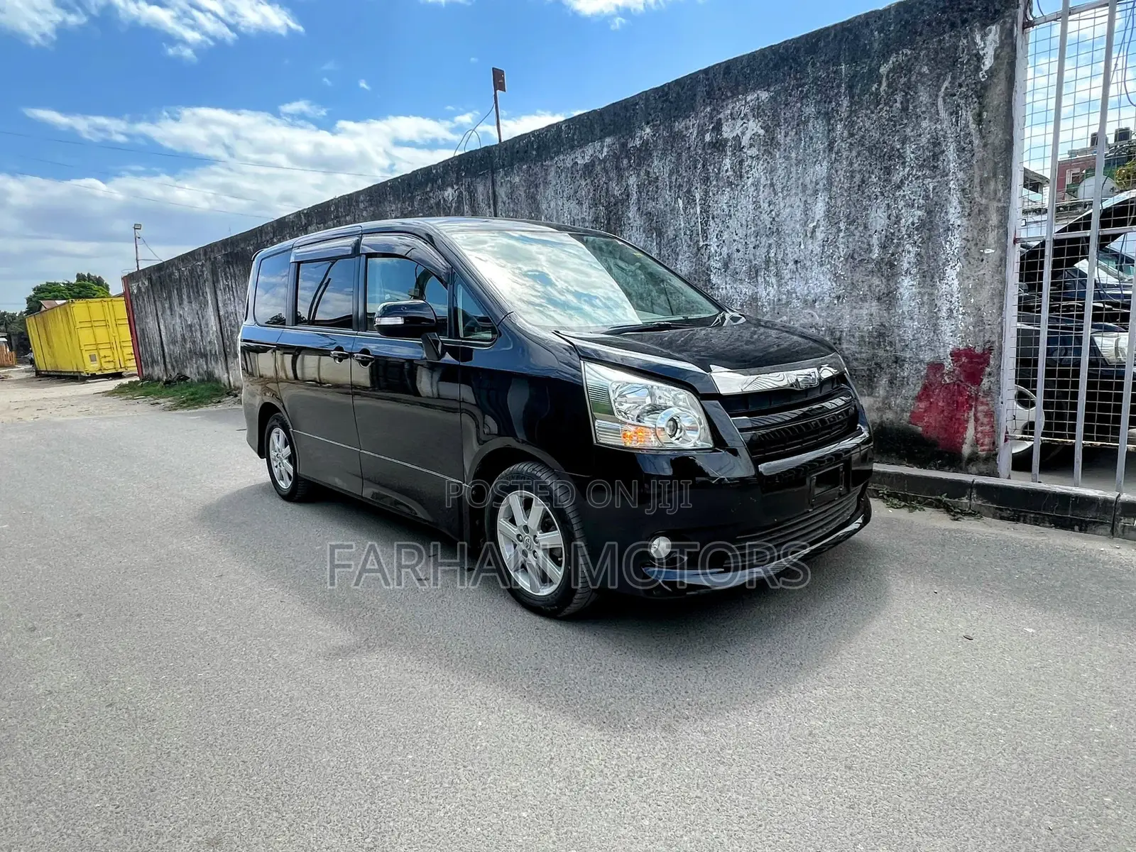 Toyota Noah 2008 Black