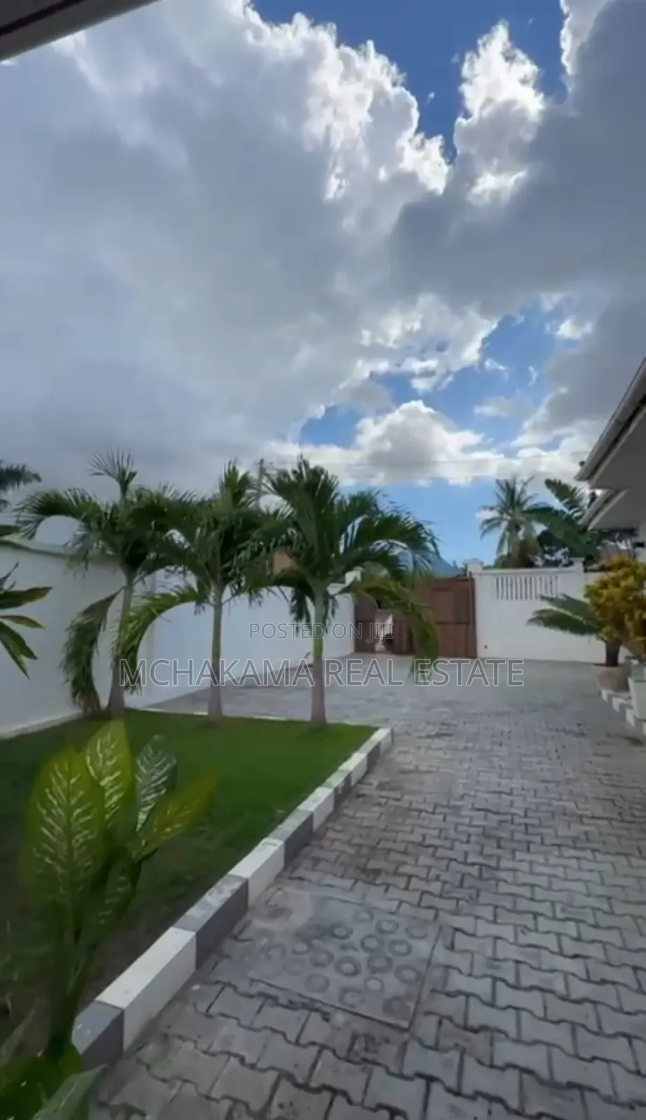 3bdrm House in Yusuph Mchakama, Bunju for sale