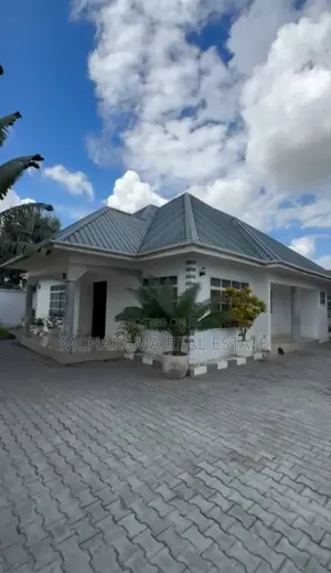 3bdrm House in Yusuph Mchakama, Bunju for sale