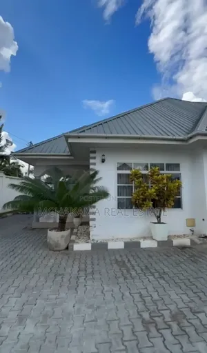 3bdrm House in Yusuph Mchakama, Bunju for sale