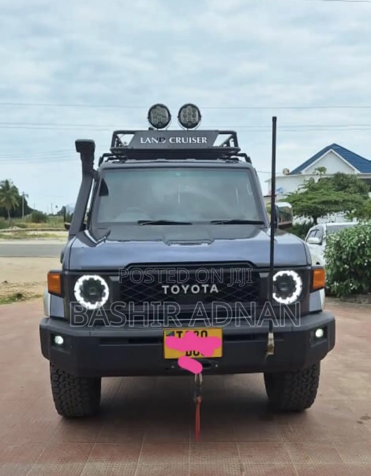 Toyota Land Cruiser 4.5 V8 TD 2017 Gray