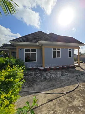 3bdrm House in Goba for sale