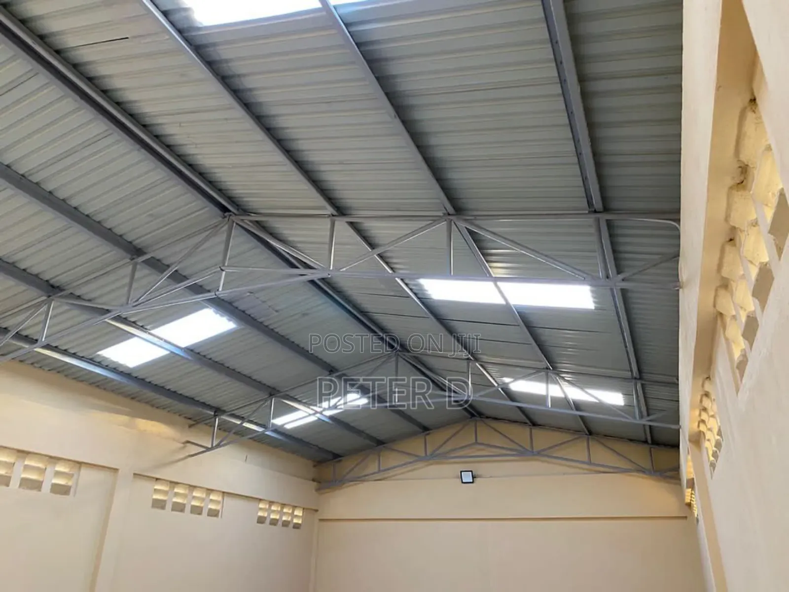 Godown Magomeni SQM 300