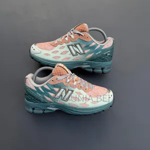 Nb1000 Sneakers