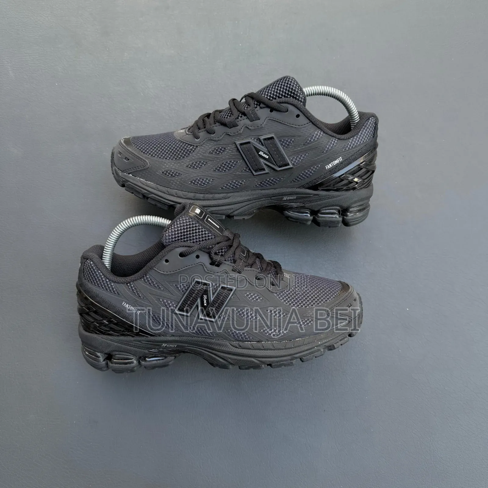 Nb1000 Sneakers