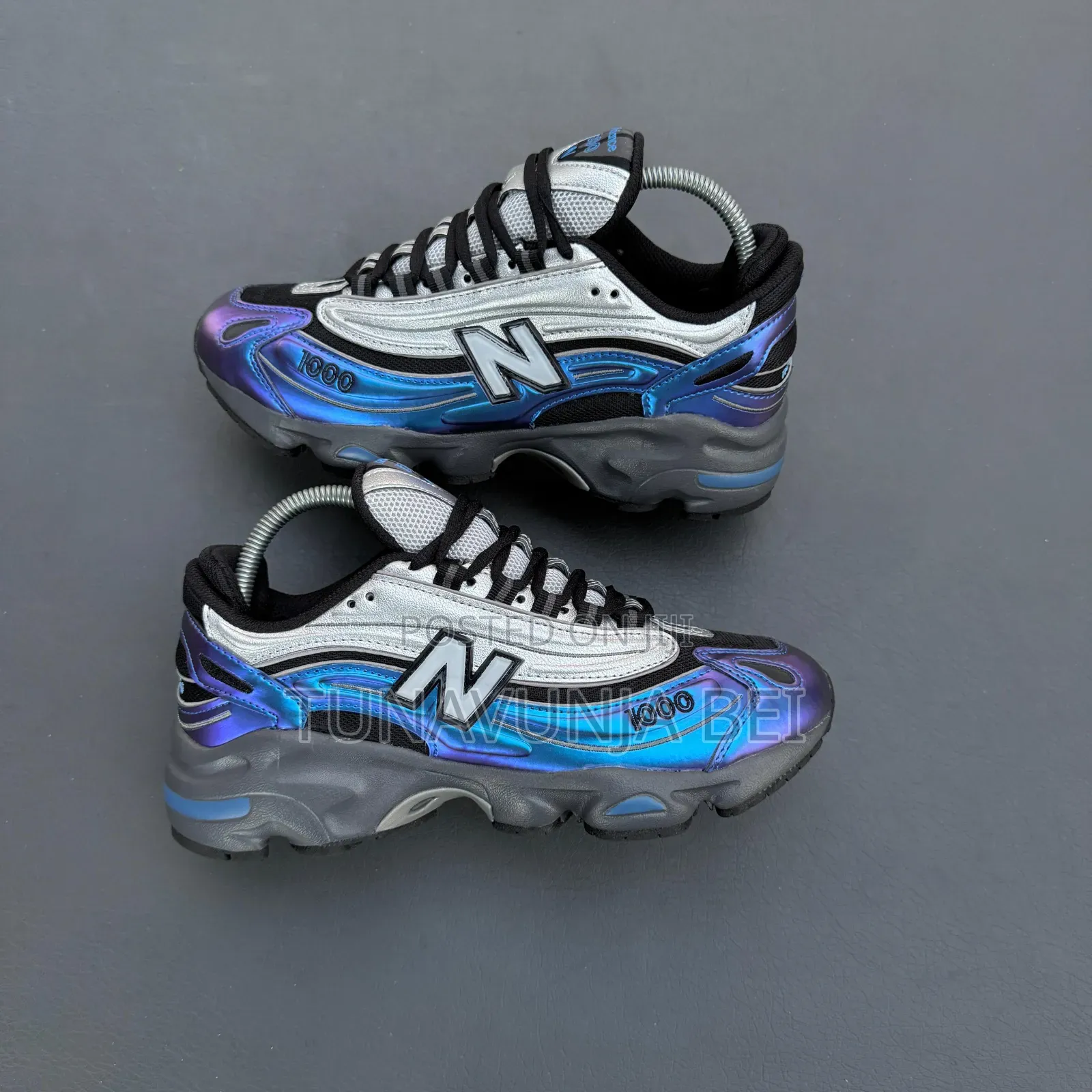 Nb1000 Sneakers
