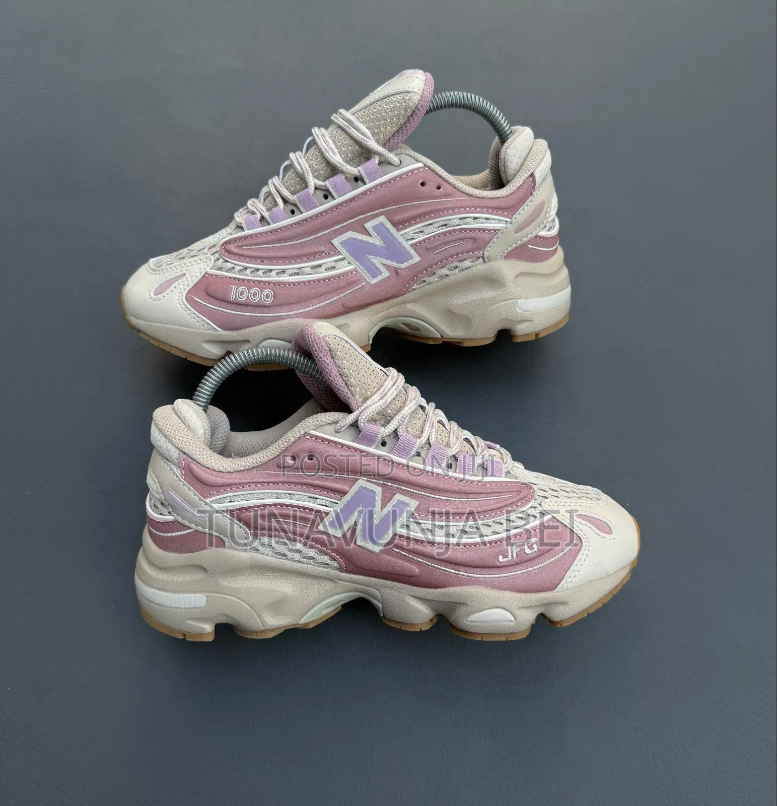 Nb1000 Sneakers