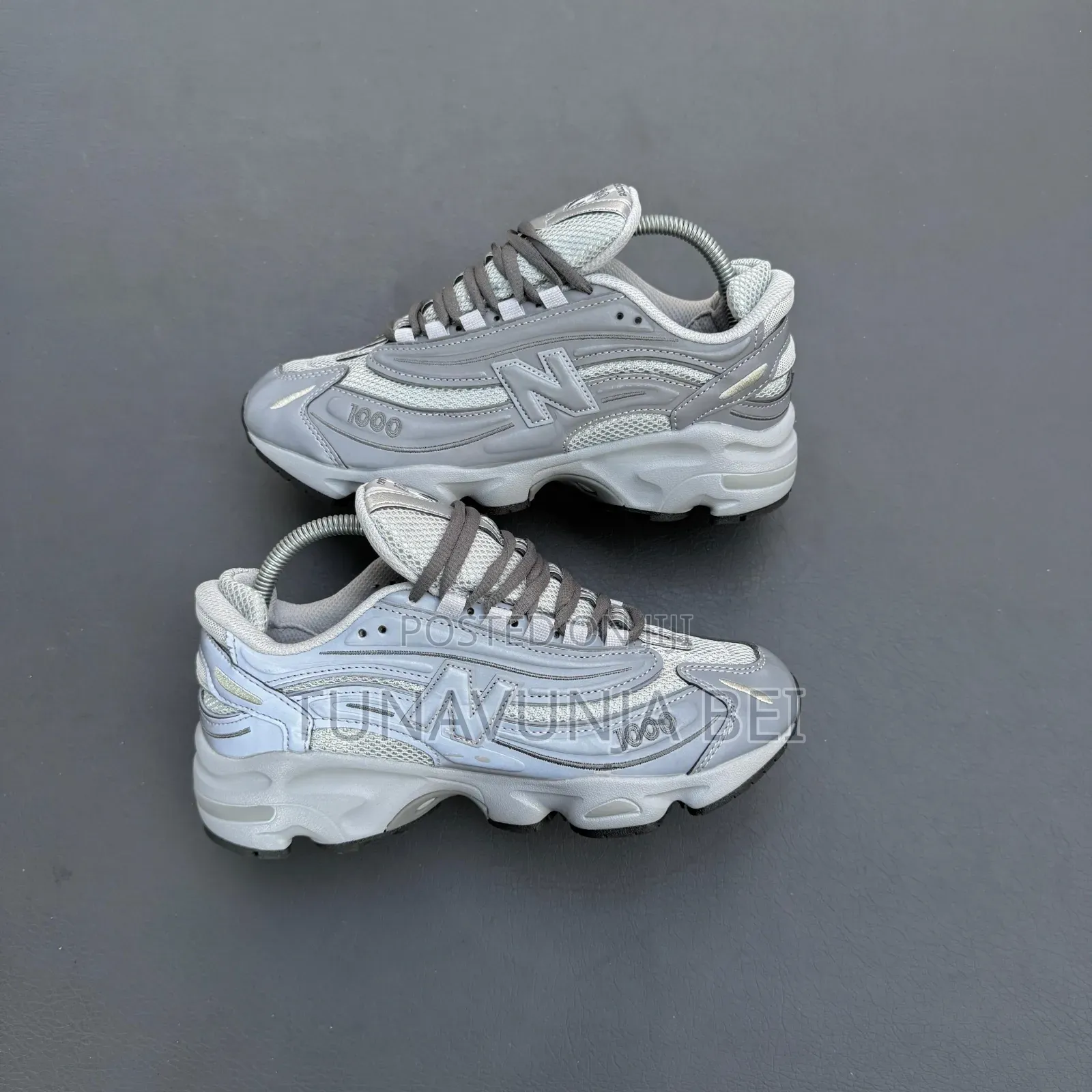 Nb1000 Sneakers