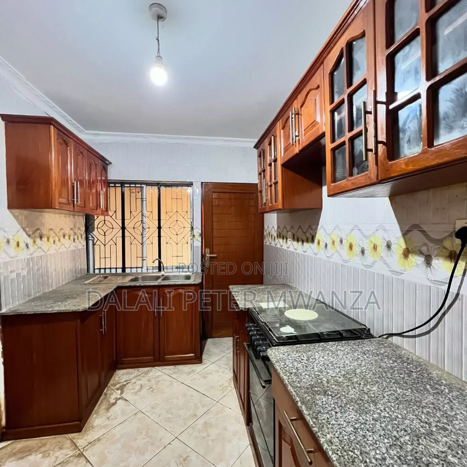 3bdrm House in Airport Road, Ilemela for rent