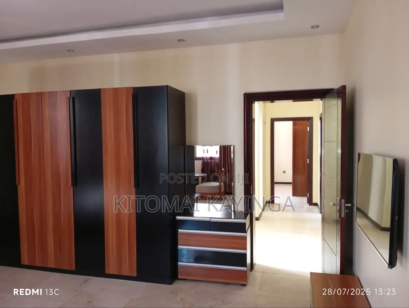 Furnished 4bdrm House in Upanga West for rent