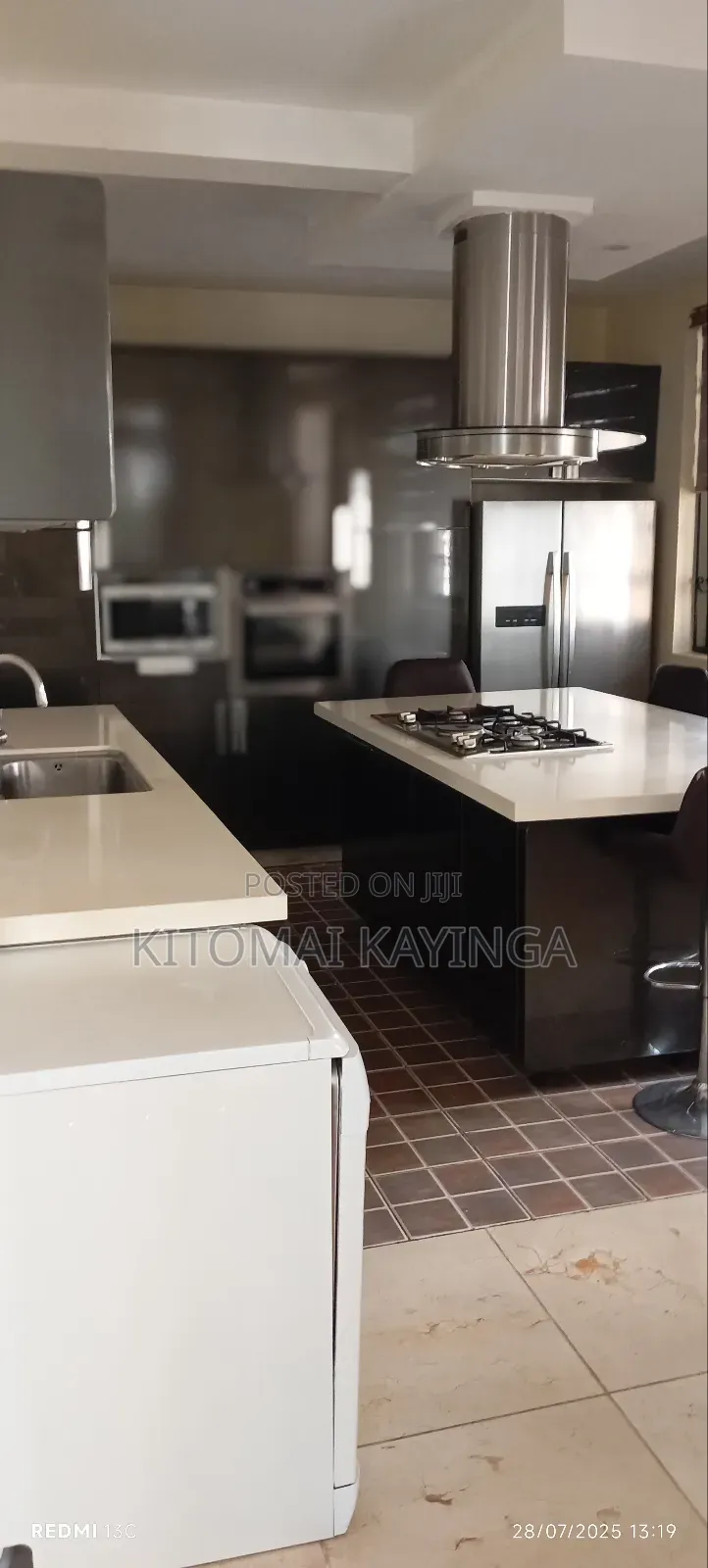 Furnished 4bdrm House in Upanga West for rent
