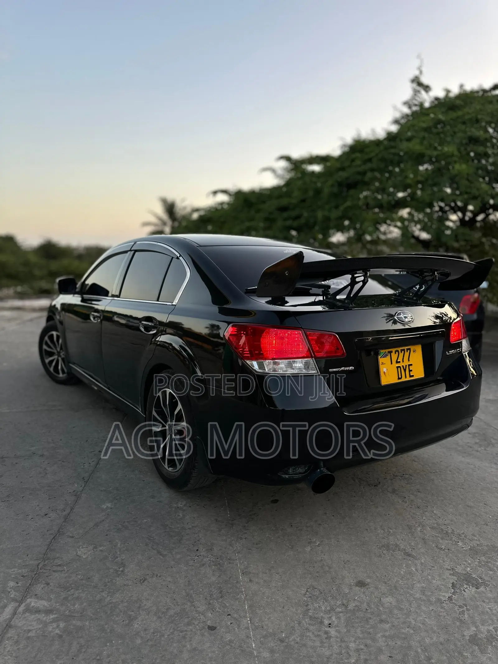 Subaru Legacy 2012 Black