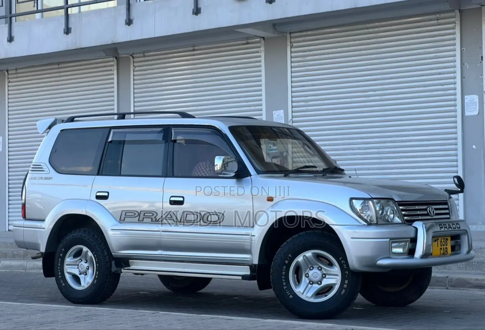 Toyota Land Cruiser Prado 2001 Silver