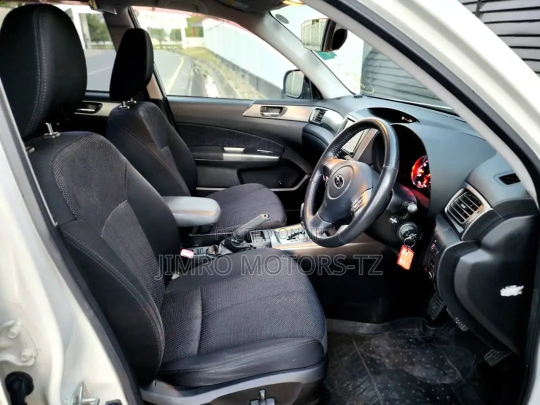 Subaru Forester 2011 White